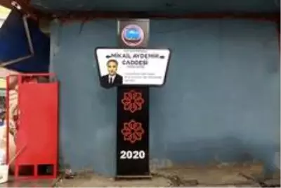 Ağrı Belediyesi'nden caddelere dekoratif tabela Ağrı Belediyesi'nden caddelere dekoratif tabela