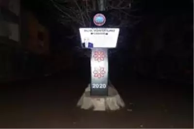 Ağrı Belediyesi'nden caddelere dekoratif tabela Ağrı Belediyesi'nden caddelere dekoratif tabela