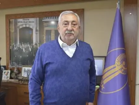 Ankara'da Milli Piyango'nun yılbaşı biletlerine yoğun talep Ankara'da Milli Piyango'nun yılbaşı biletlerine yoğun talep
