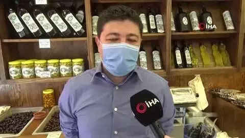 (BALIKESİR - Özel) Zeytinyağı alırken meyve kokusuna dikkat edin (BALIKESİR - Özel) Zeytinyağı alırken meyve kokusuna dikkat edin