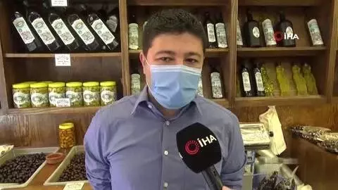 (BALIKESİR - Özel) Zeytinyağı alırken meyve kokusuna dikkat edin (BALIKESİR - Özel) Zeytinyağı alırken meyve kokusuna dikkat edin