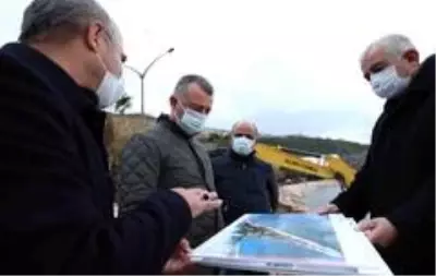 Başkan Büyükakın, Hereke Sahil Projesi'ni inceledi Başkan Büyükakın, Hereke Sahil Projesi'ni inceledi