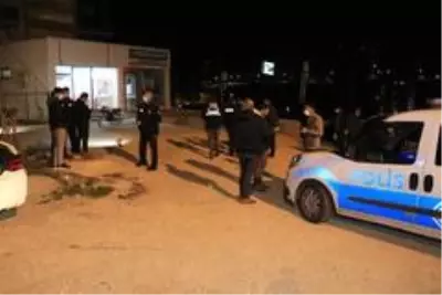 Berber dükkanında silahlı kavga: 1 yaralı Berber dükkanında silahlı kavga: 1 yaralı