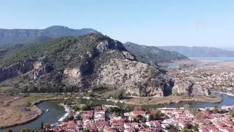 Deniz kaplumbağasına benzetilen dağ ilgi çekiyor Deniz kaplumbağasına benzetilen dağ ilgi çekiyor