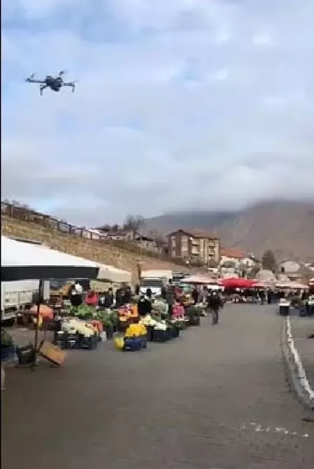 Divriği'de pazarda dronlu ateş ölçümü Divriği'de pazarda dronlu ateş ölçümü