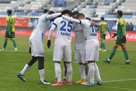 Esenler Erokspor: 5-1 Esenler Erokspor: 5-1