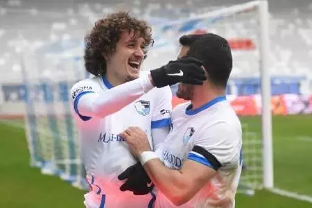 Esenler Erokspor: 5-1 Esenler Erokspor: 5-1
