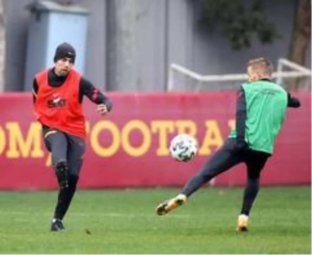 Galatasaray'da Karagümrük mesaisi başladı