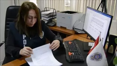 Son dakika haber: Kadın polis, hemcinslerine yönelik şiddeti kitapla anlattı Son dakika haber: Kadın polis, hemcinslerine yönelik şiddeti kitapla anlattı
