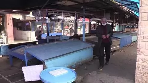 Karadeniz'de hamsi azalınca balık tezgahları boş kaldı