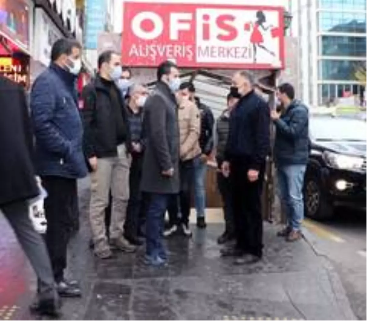 Kaymakam Beşikci esnafla bir araya geldi