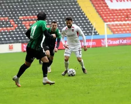 Kocaelispor: 3-2 Kocaelispor: 3-2
