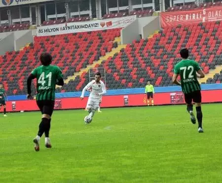 Kocaelispor: 3-2 Kocaelispor: 3-2
