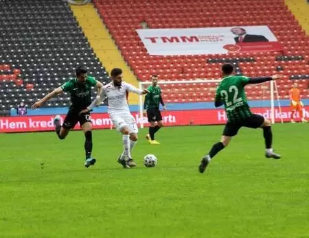 Kocaelispor: 3-2 Kocaelispor: 3-2