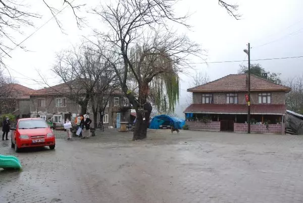 Daha önce hiç korona vakasının görülmemişti! Madende çalışan işçi ve ailesinin testleri pozitif çıktı Daha önce hiç korona vakasının görülmemişti! Madende çalışan işçi ve ailesinin testleri pozitif çıktı