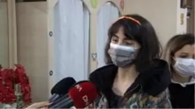 - Pandemide evlerde örülen giysiler, muhtaç ailelere dağıtılıyor - Pandemide evlerde örülen giysiler, muhtaç ailelere dağıtılıyor