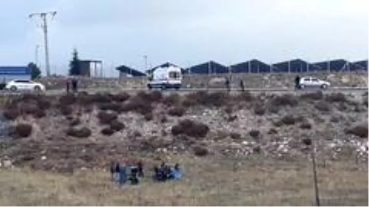 Pat pat hurdaya döndü, sürücü yaralı kurtuldu