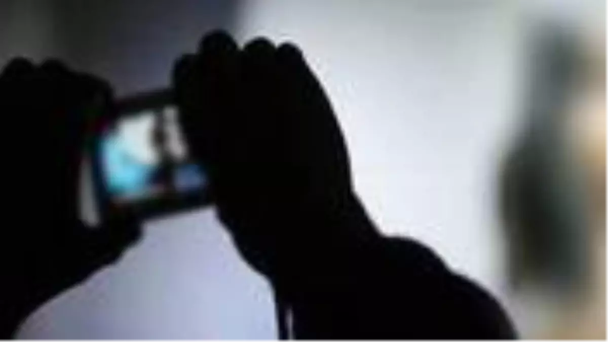 Sevgililerin şantaj davası! İş yüzünden anlaşmazlık yaşadığı kadını, cinsel ilişki videosunu yaymakla tehdit etmiş