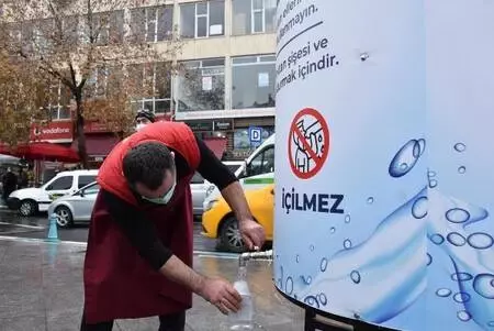 Tekirdağ'ın farklı noktalarına 'dezenfektan çeşmeleri' konuldu - Yeniden Tekirdağ'ın farklı noktalarına 'dezenfektan çeşmeleri' konuldu - Yeniden