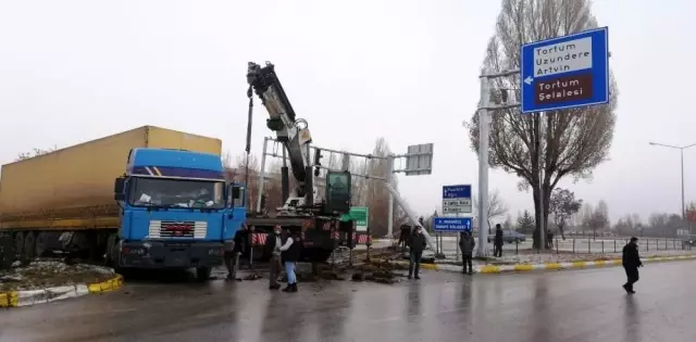 Son dakika haberi! - Yoldaki buzlanma trafik kazasına neden oldu