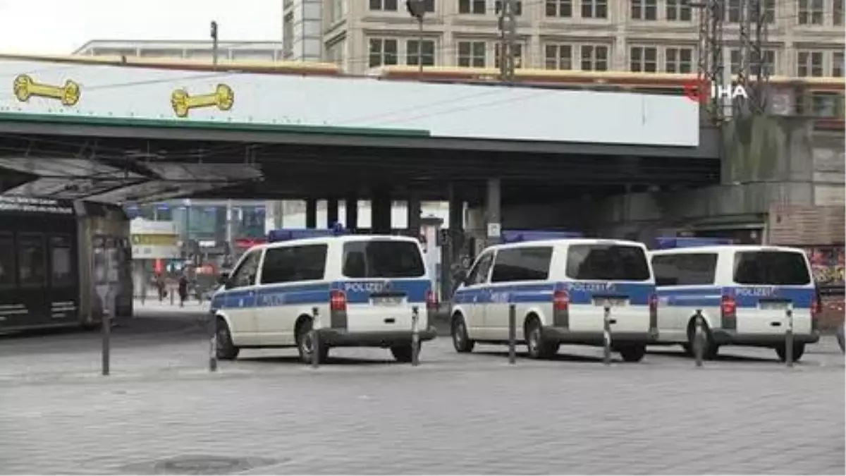 Almanya'da son 24 saatte korona virüsten 749 ölüm
