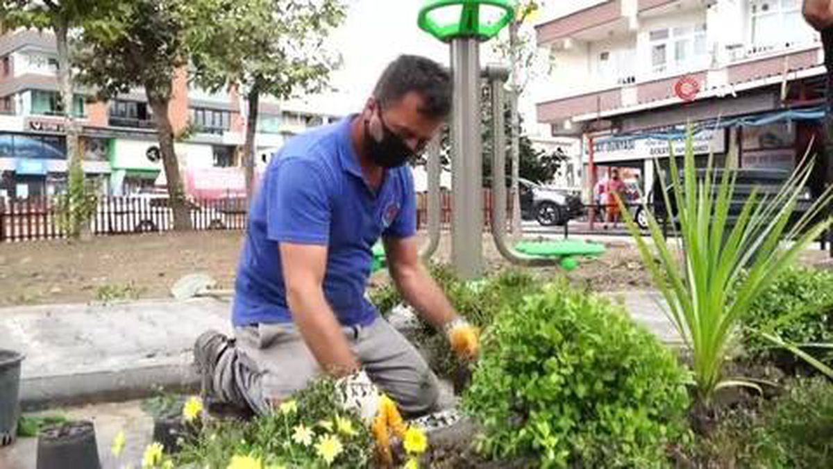 Atakum'da parklara kış bakımı