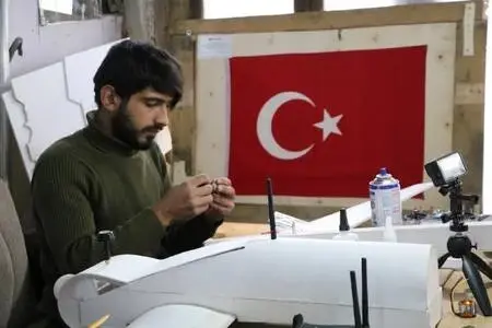 Hakkarili Savaş, maket uçaktan sonra İHA ve SİHA tasarlıyor Hakkarili Savaş, maket uçaktan sonra İHA ve SİHA tasarlıyor