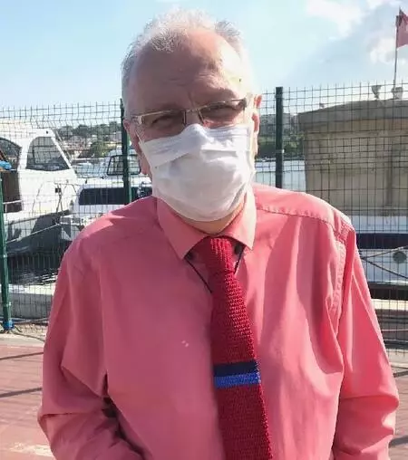 (Havadan görüntülerle) MAVİ BOYALI BİSİKLET YOLLARINDA ÇEVRE KİRLİLİĞİ TEHLİKESİ