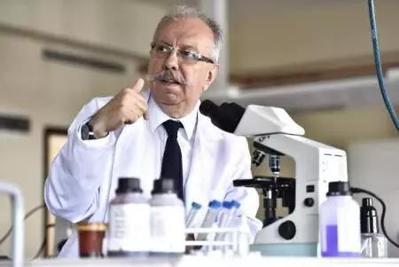 (Havadan görüntülerle) MAVİ BOYALI BİSİKLET YOLLARINDA ÇEVRE KİRLİLİĞİ TEHLİKESİ