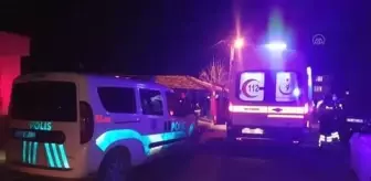 Çullu: KIRIKKALE - Polisten kaçan uyuşturucu şüphelilerinin bulunduğu otomobil eve çarptı Çullu: KIRIKKALE - Polisten kaçan uyuşturucu şüphelilerinin bulunduğu otomobil eve çarptı