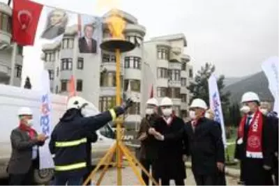 Kocaeli'de 750 hane 20 yıldır bekledikleri doğalgaza kavuştu Kocaeli'de 750 hane 20 yıldır bekledikleri doğalgaza kavuştu