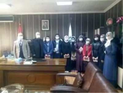'Peygamber ve Gençlik' konulu kompozisyon yarışması düzenlendi 'Peygamber ve Gençlik' konulu kompozisyon yarışması düzenlendi