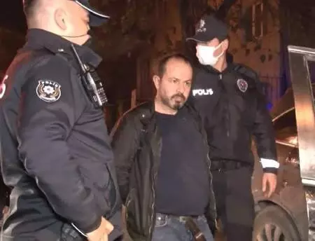 Polisten kaçan alkollü sürücü kovalamaca sonucu yakalandı Polisten kaçan alkollü sürücü kovalamaca sonucu yakalandı