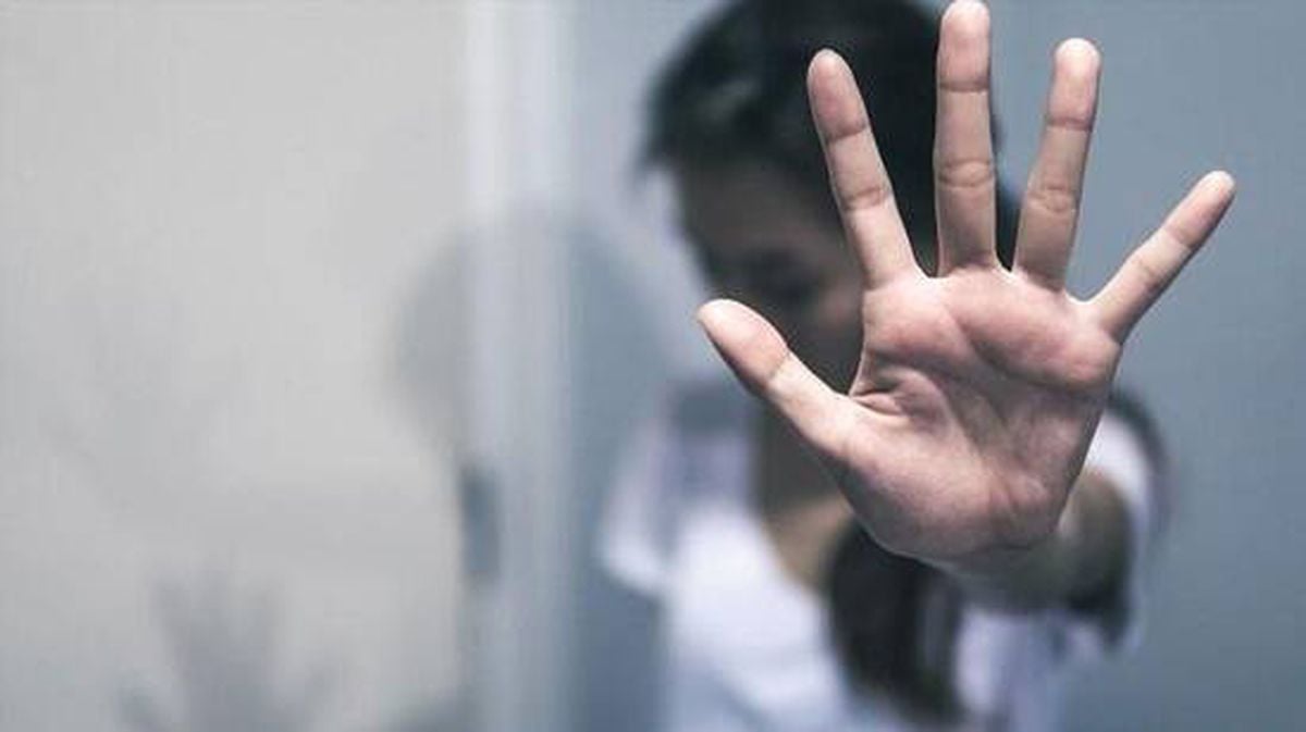 Skandalların ardı arkası kesilmiyor! 'CHP Osmangazi İlçe Başkanı, 17 yaşındaki kızı mesajla taciz etti' iddiası