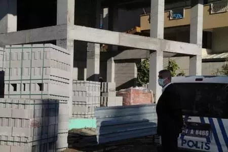 'Son model araçla gelip çaldıkları için şikayetçiyim' 'Son model araçla gelip çaldıkları için şikayetçiyim'