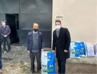 Yenice İlçe Tarım Müdürlüğü'nden üreticiye hibe tohum Yenice İlçe Tarım Müdürlüğü'nden üreticiye hibe tohum