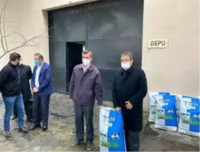 Yenice İlçe Tarım Müdürlüğü'nden üreticiye hibe tohum Yenice İlçe Tarım Müdürlüğü'nden üreticiye hibe tohum
