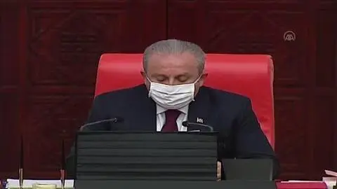 Abdüllatif Şener: 'Enflasyon tüm gelir gruplarını vuruyor' Abdüllatif Şener: 'Enflasyon tüm gelir gruplarını vuruyor'