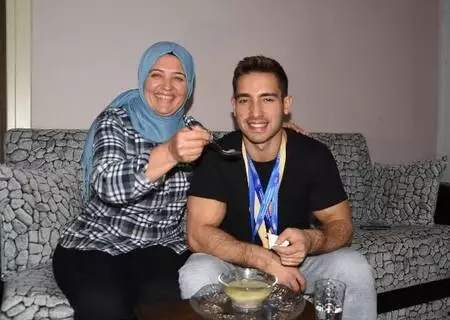 Avrupa şampiyonunu ameliyat eden Prof. Dr. Demirtaş'tan paça çorbası için uyarılar Avrupa şampiyonunu ameliyat eden Prof. Dr. Demirtaş'tan paça çorbası için uyarılar