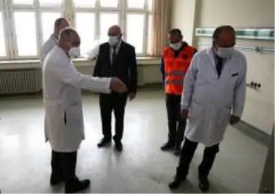 Başkan Altınok Gaziler katındaki çalışmayı denetledi Başkan Altınok Gaziler katındaki çalışmayı denetledi