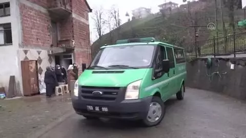 Son dakika: Bir ayda 6 ferdini Kovid-19'dan kaybeden aileden 'cenazelerde dikkatli olun' çağrısı Son dakika: Bir ayda 6 ferdini Kovid-19'dan kaybeden aileden 'cenazelerde dikkatli olun' çağrısı