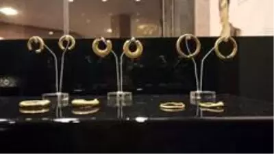 Bu tarihi takılara paha biçilemiyor Bu tarihi takılara paha biçilemiyor