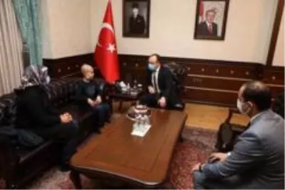 Son dakika gündem: Cumhurbaşkanı Erdoğan'ın tedavisini üstlendiği küçük Taha'ya doğum günü sürprizi Son dakika gündem: Cumhurbaşkanı Erdoğan'ın tedavisini üstlendiği küçük Taha'ya doğum günü sürprizi