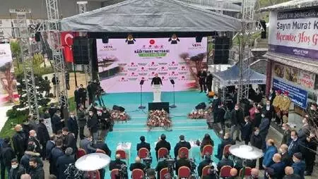 Çevre ve Şehircilik Bakanı Murat Kurum: 'Kanal İstanbul projesini hayata geçiriyoruz' Çevre ve Şehircilik Bakanı Murat Kurum: 'Kanal İstanbul projesini hayata geçiriyoruz'