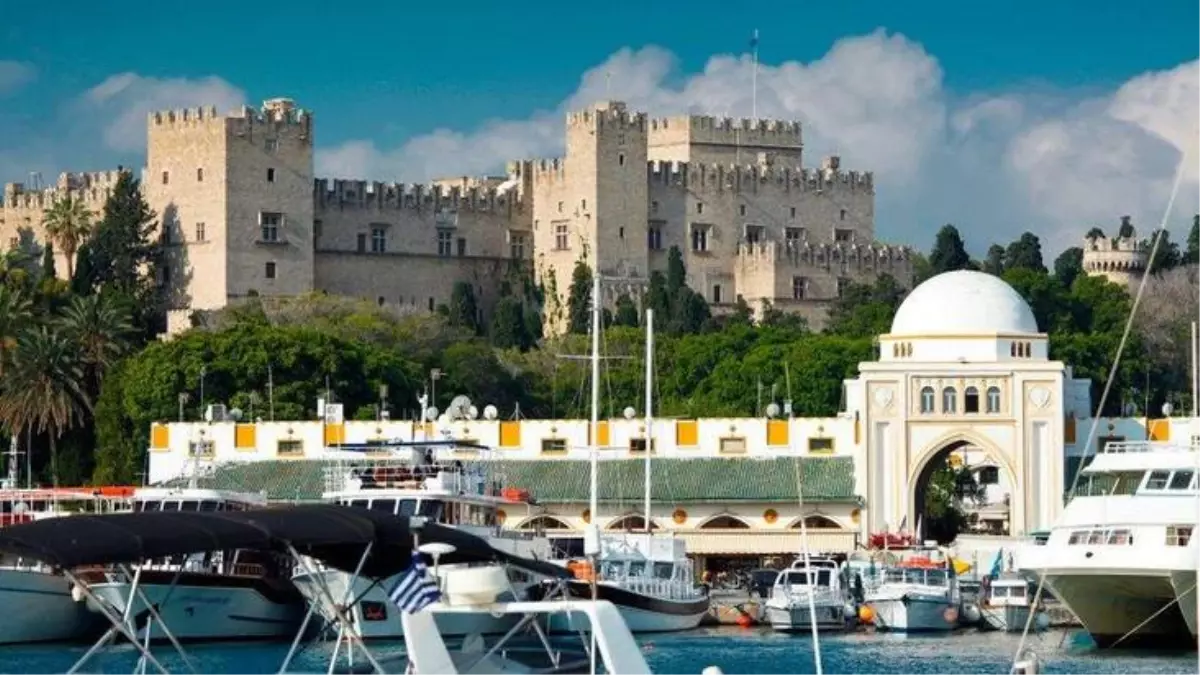 Dışişleri Bakanlığı, Yunanistan'ın Rodos Başkonsolosluğu çalışanını tutuklamasını kınadı