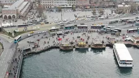 Eminönü ve çevresindeki yoğunluk havadan görüntülendi Eminönü ve çevresindeki yoğunluk havadan görüntülendi