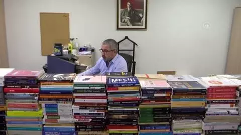Son dakika haberleri... Gazeteci Veyis Ateş, AA'nın 'Yılın Fotoğrafları' oylamasına katıldı Son dakika haberleri... Gazeteci Veyis Ateş, AA'nın 'Yılın Fotoğrafları' oylamasına katıldı