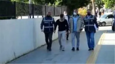 Son dakika haber! Kısıtlama günü hırsızlık yaptılar, güvenlik kamerasına yakalandılar Son dakika haber! Kısıtlama günü hırsızlık yaptılar, güvenlik kamerasına yakalandılar