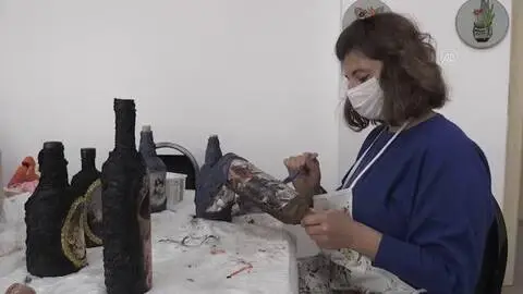 Son dakika gündem: Kadınlar, çöpe gidecek atıkları kazanca dönüştürüyor Son dakika gündem: Kadınlar, çöpe gidecek atıkları kazanca dönüştürüyor