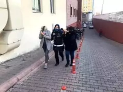 Paravan şirket kurup vatandaşları dolandıran suç örgütü çökertildi Paravan şirket kurup vatandaşları dolandıran suç örgütü çökertildi
